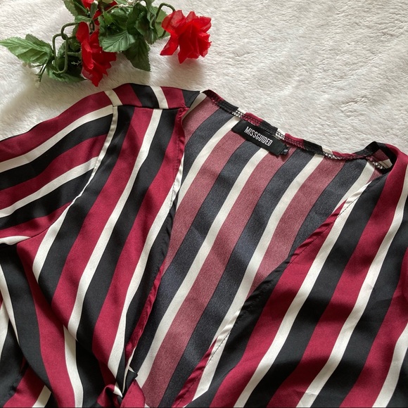 Missguided Maroon Striped Cropped Wrap Long Sleeve - Picture 2 of 7